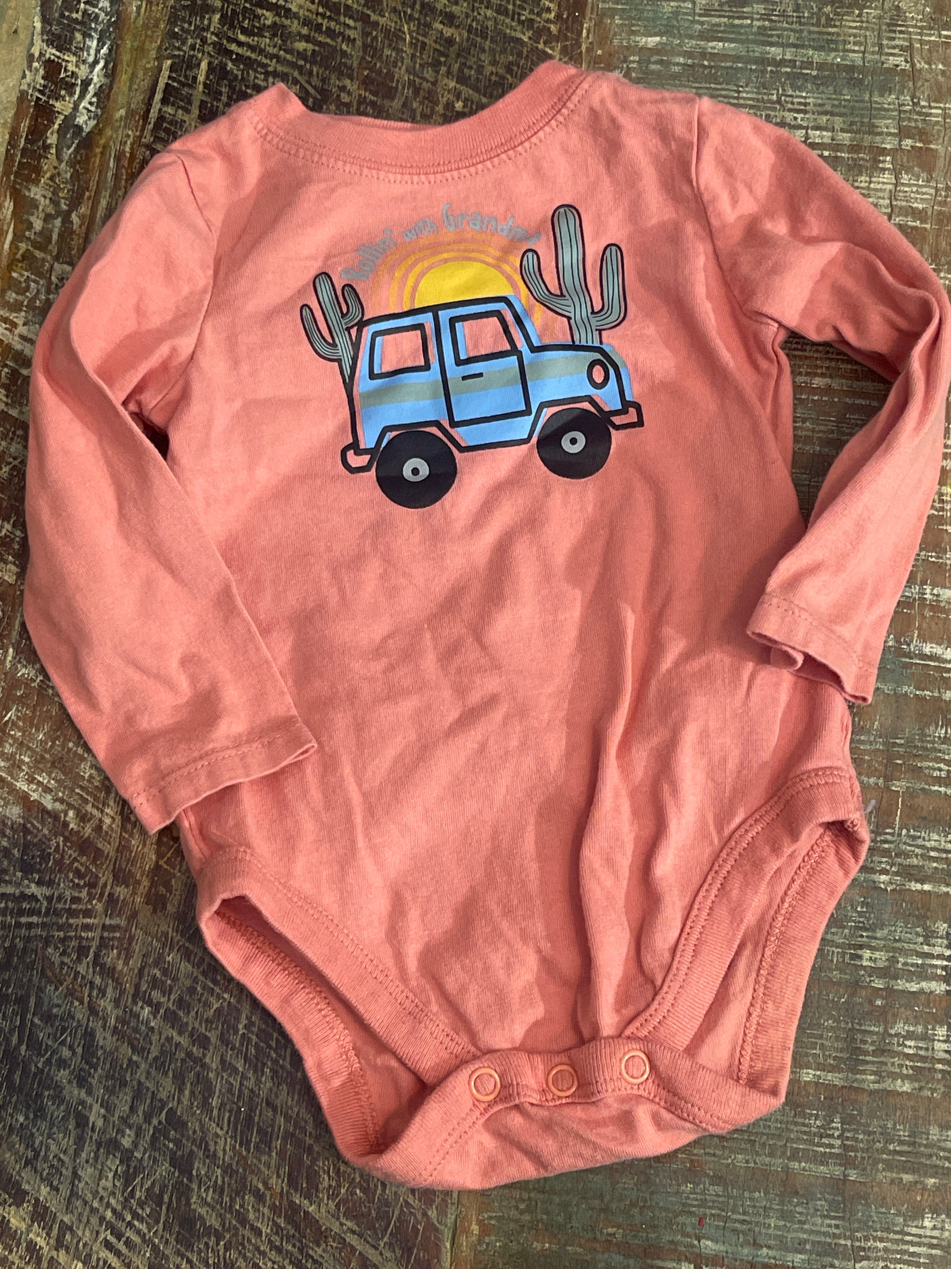 Garanimals onesie 6-9 MONTHS