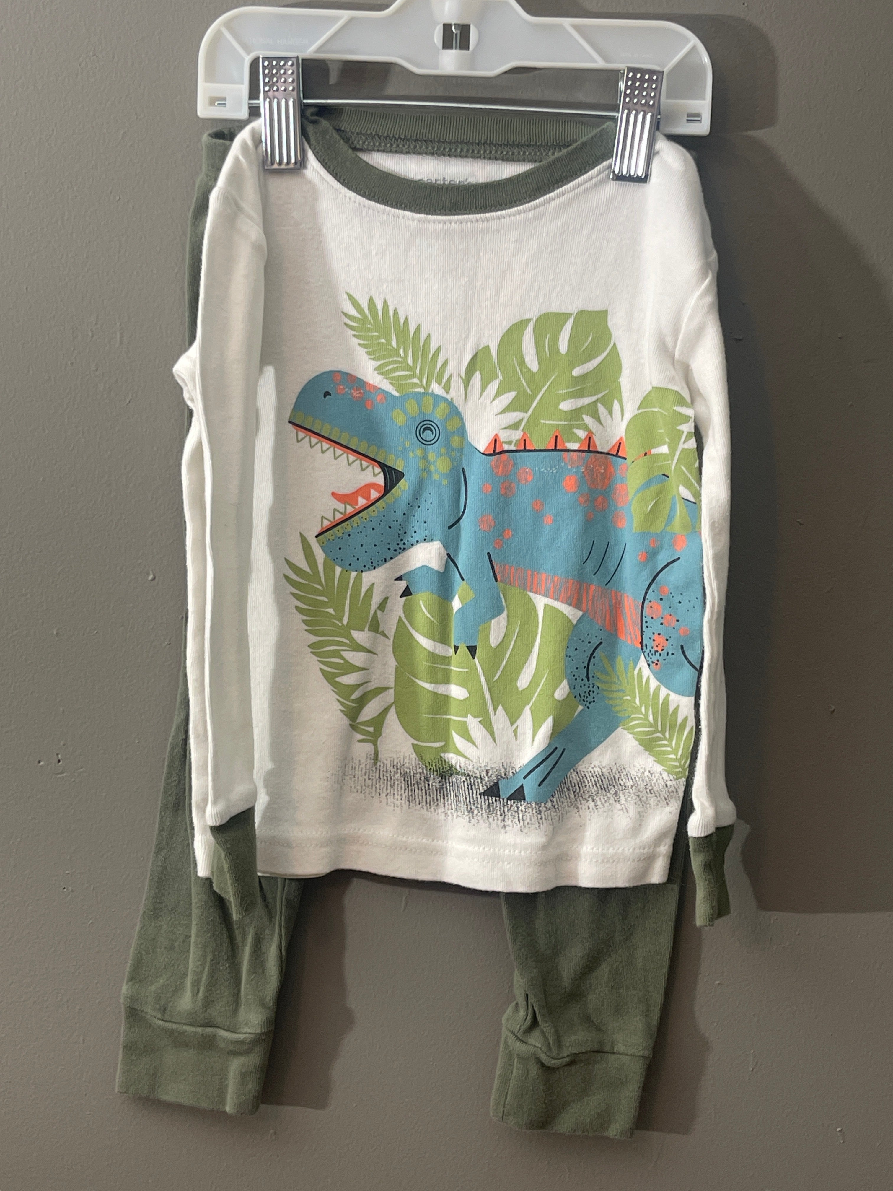 Carters pajamas 24 MONTHS