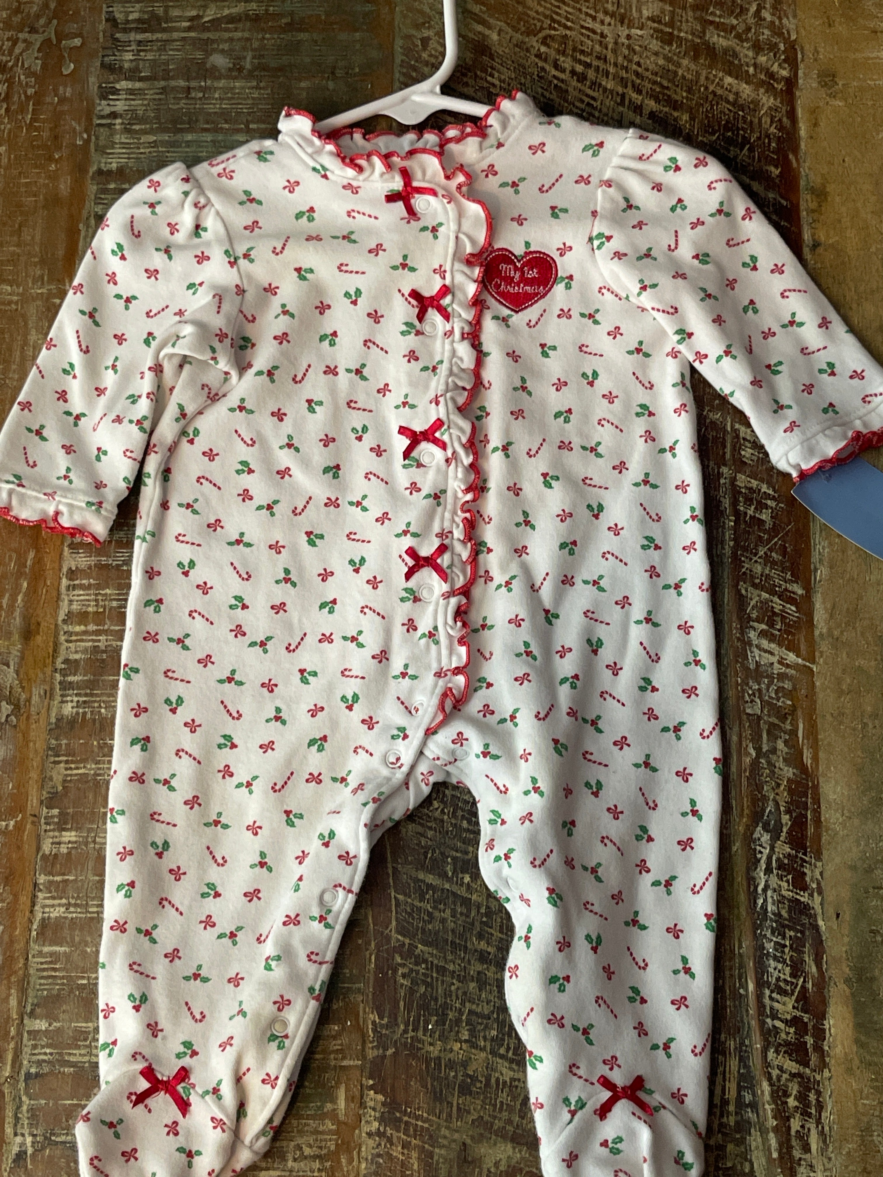 1st Christmas sleeper 6-9 MONTHS