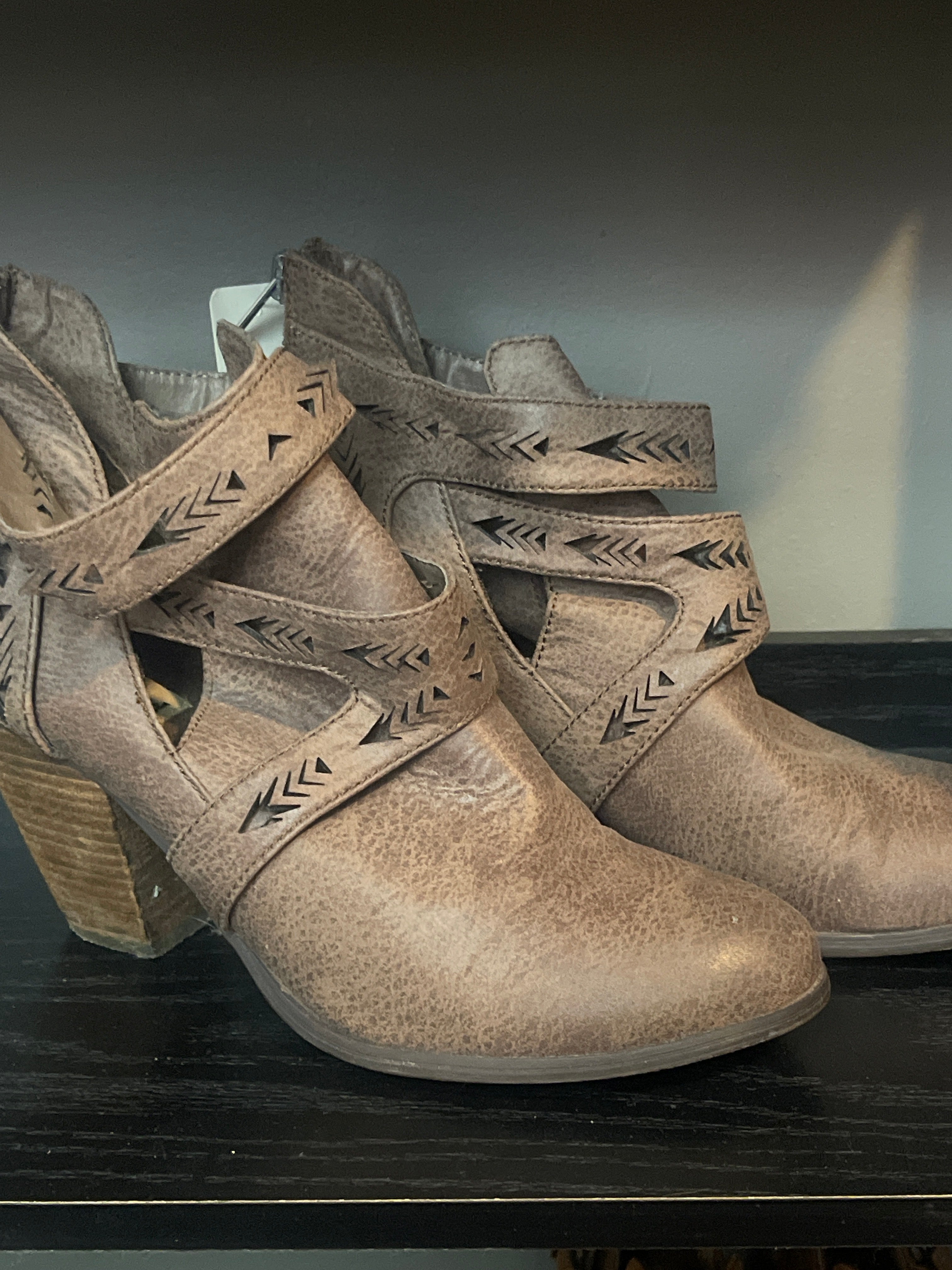 Not Rated booties WOMENS 9