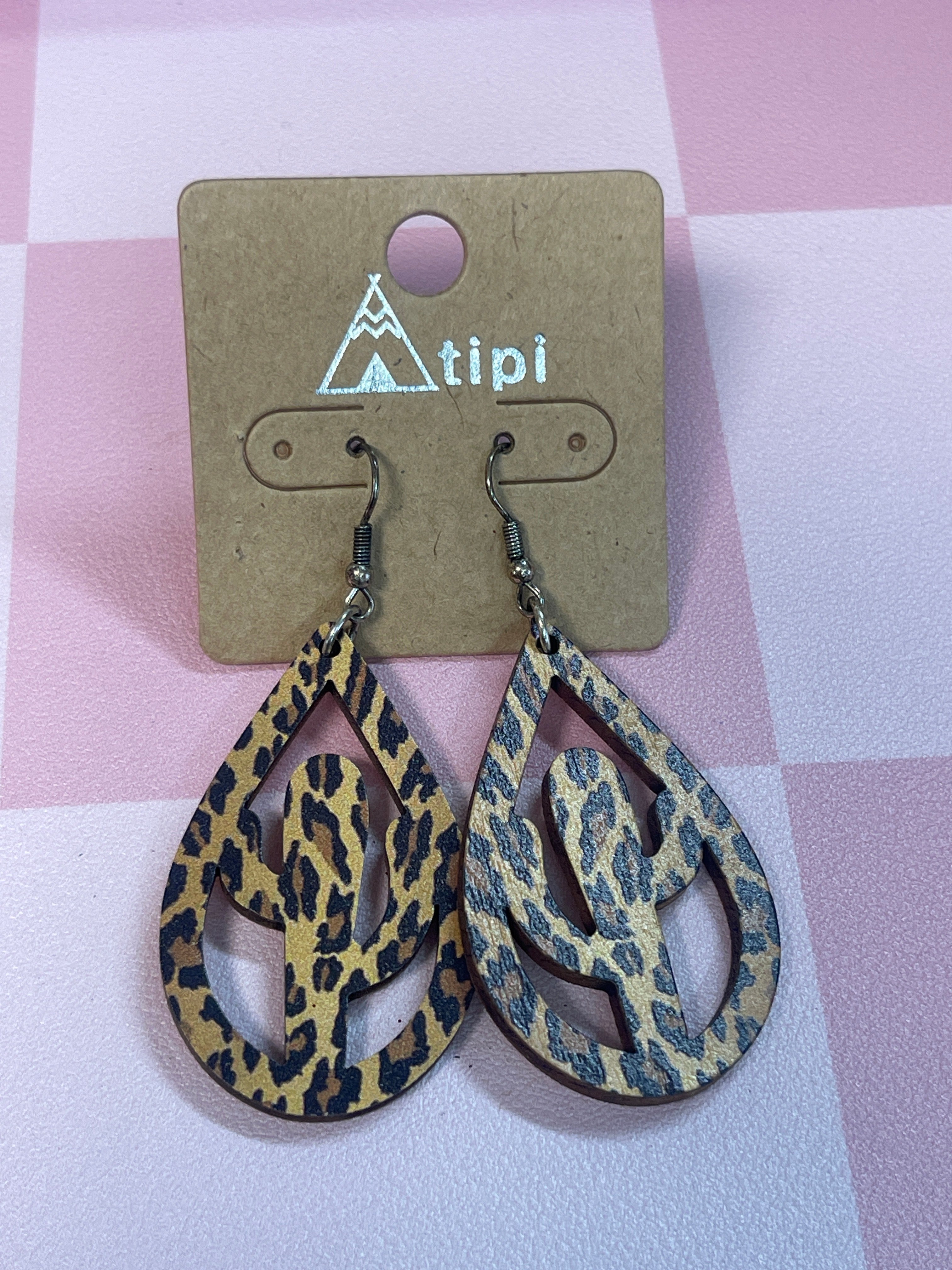 Wood earrings